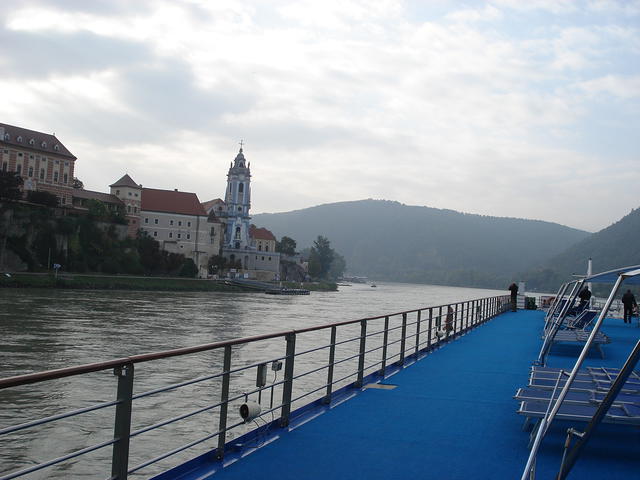 Danube Toward Melk 005.jpg
