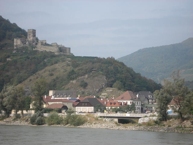 Danube Toward Melk 020.jpg