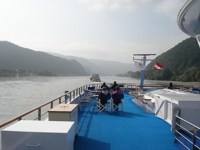 Danube Toward Melk 024.jpg