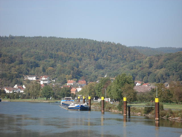 Sailing through Franconia 011.jpg