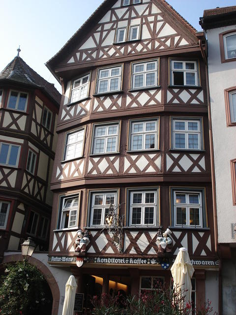 Wertheim 015.jpg