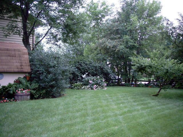 Garden_yard_014.jpg