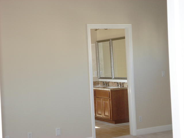 Colin_s cabinets 065.jpg