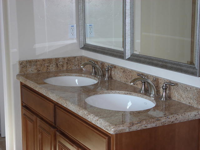 Colin_s cabinets 066.jpg