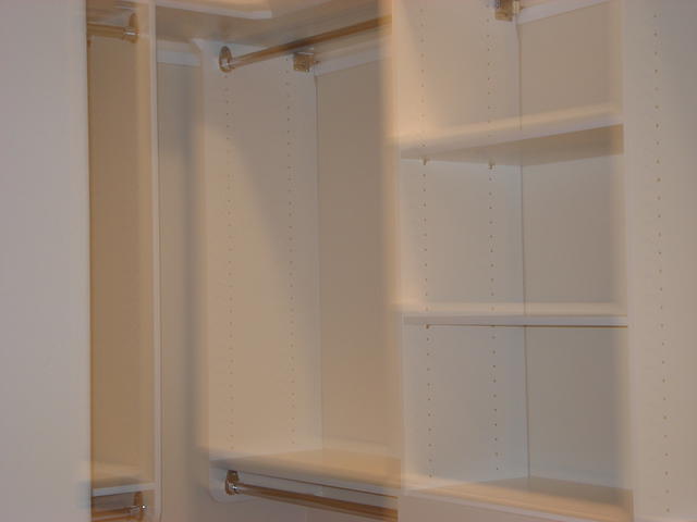 Colin_s cabinets 067.jpg