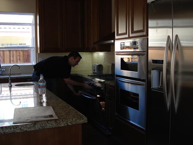 Colin_s cabinets 080.jpg