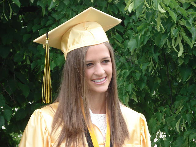 Kristin graduation 013.jpg