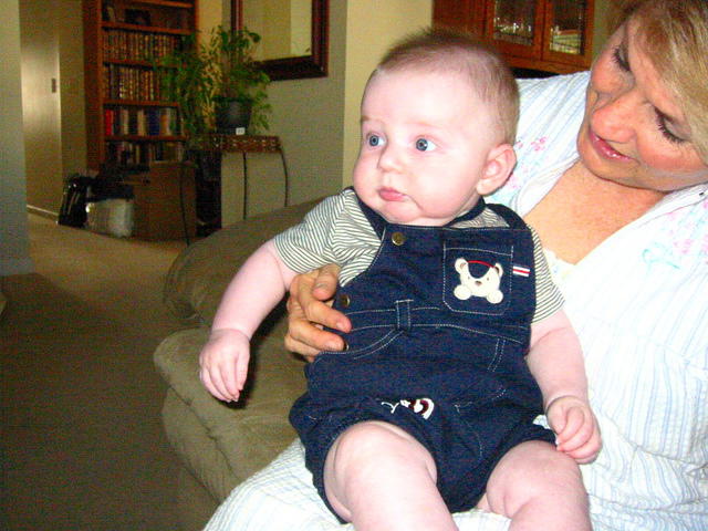Colin 4 months 2006 028.jpg