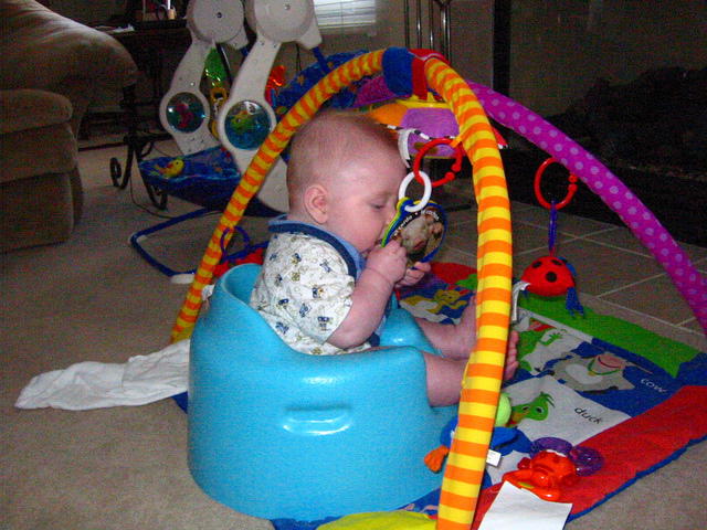 Colin 4 months 2006 032.jpg