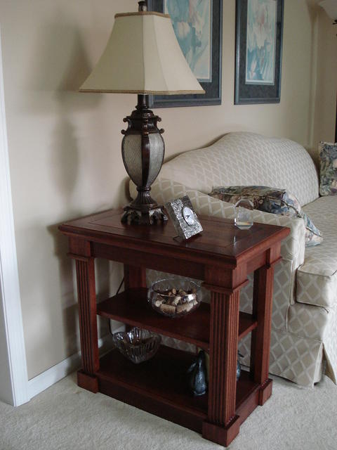 End table 021.jpg